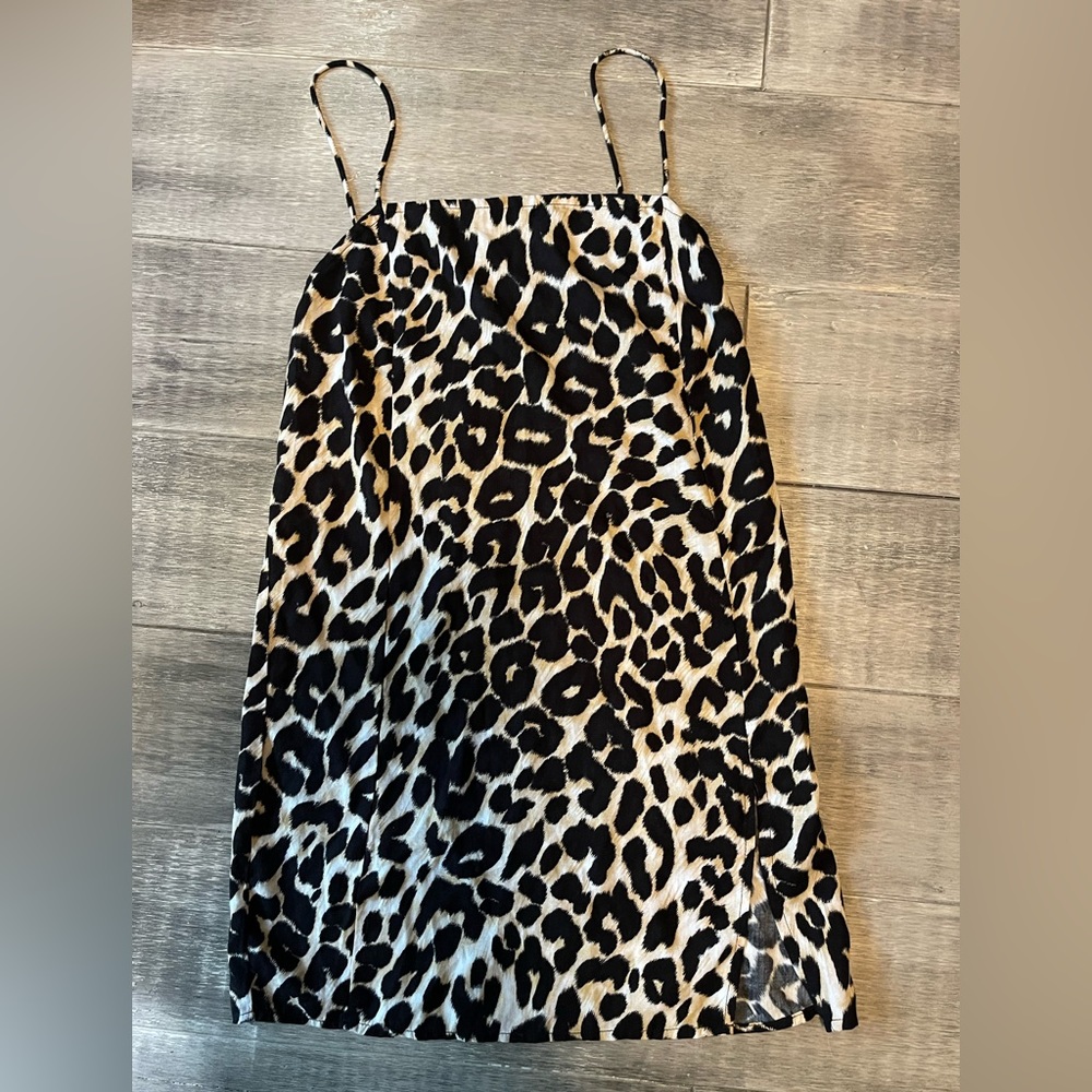 MOTEL Oversized Jaguar Dress Size XXS